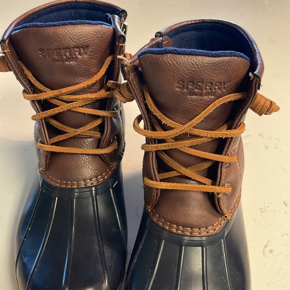 SPERRY Saltwater Boot Girls Size 3US navy and brown leather - Picture 3 of 7